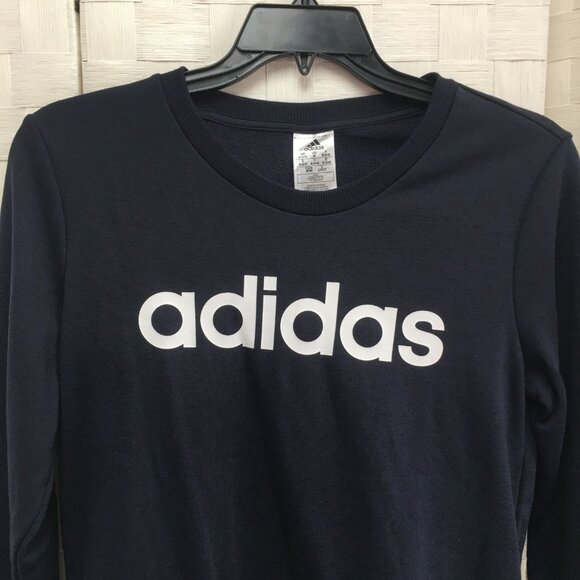 Navy adidas sweatshirt size medium - Picture 3 of 7
